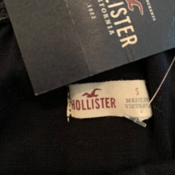 Hollister Black With Flowers Lined Skirt Size Small - Picture 5 of 5